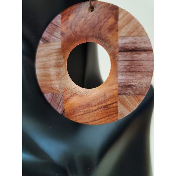 Color Block Wooden Disc NWT Earrings - Picture 2 of 3